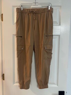 Banana Republic Women's Tan Cargo Jogger Pants
